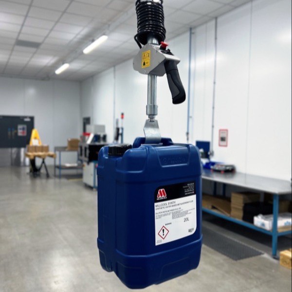 Electric hoists — photograph 3