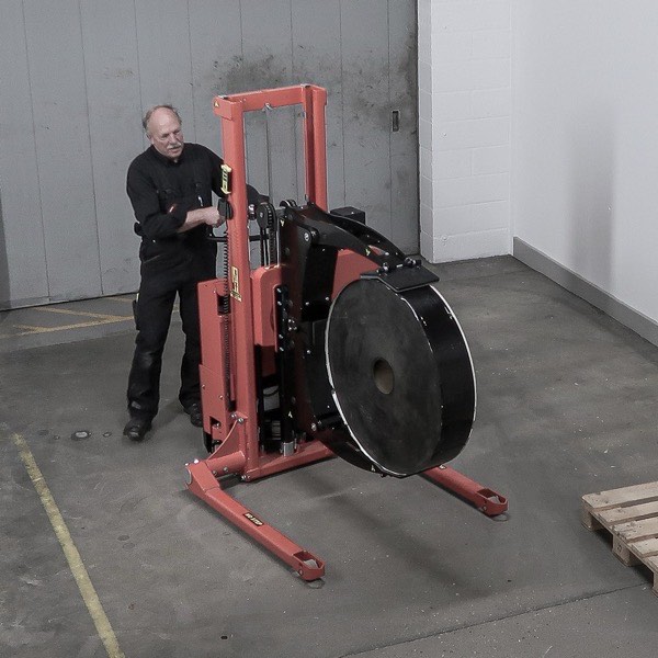 Heavy roll lifters and rotators — photograph 2