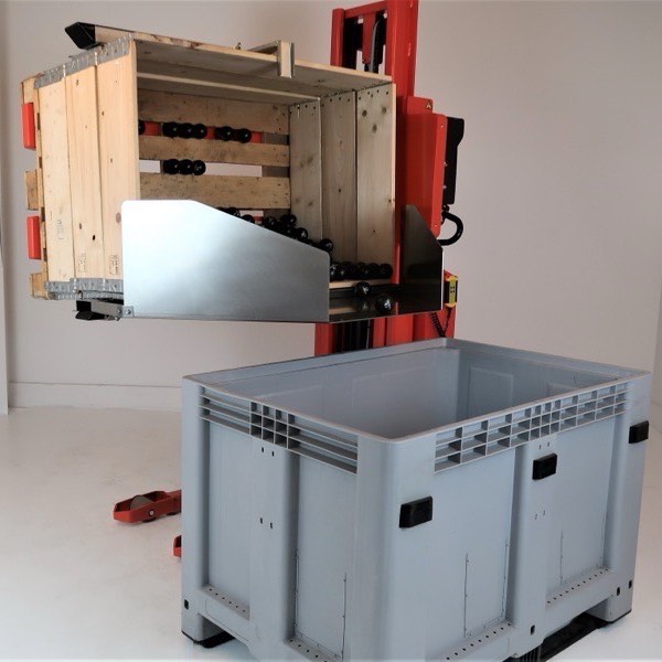 Logitrans crate and container rotators — photograph 5